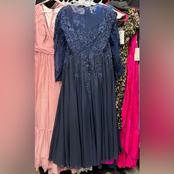 MAC DUGGAL 20478 NWT High Neck Mesh Long Sleeve Embellished A Line Gown - Picture 6 of 7